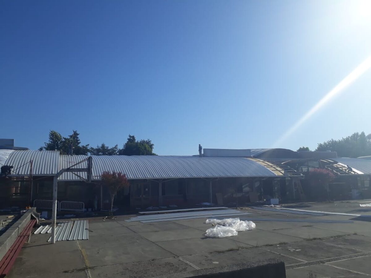 Proyecto Techumbre Colegio Padre Hurtado — Chillán por Terranova